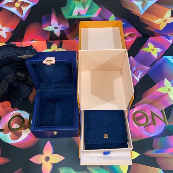 🛑SOLD🛑🎁💎💍Authentic Louis Vuitton Jewelry Box - Picture 4 of 12